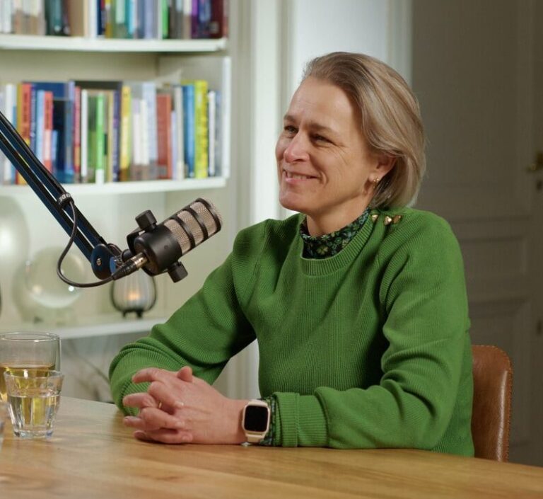 Podcastserie de Reis van Leiderschap met Simone Gielen Bernhoven Ziekenhuis
