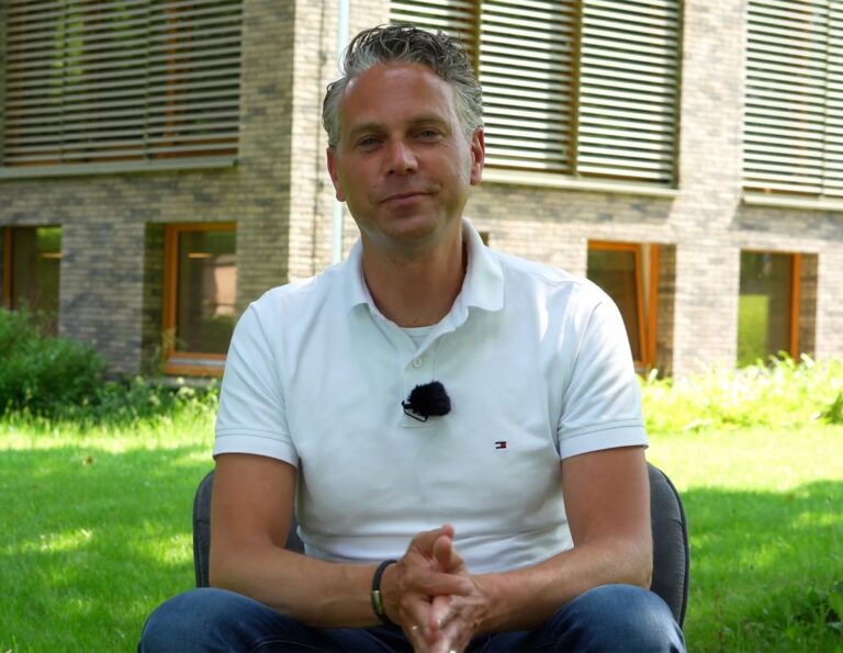 Secure Base Coach Willem van t Zelfde in gesprek met De School voor Transitie